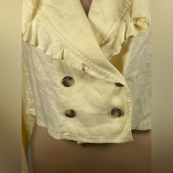 Free People Bennie Crop Blazer 100% Linen Sun Yellow Crossover Back Size Medium - Picture 8 of 10